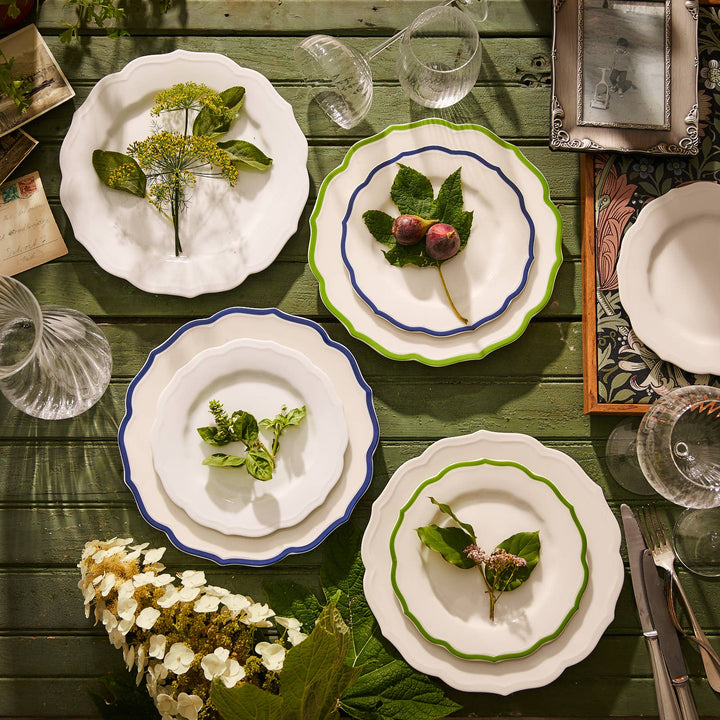 Stella Scalloped Dinner Plate