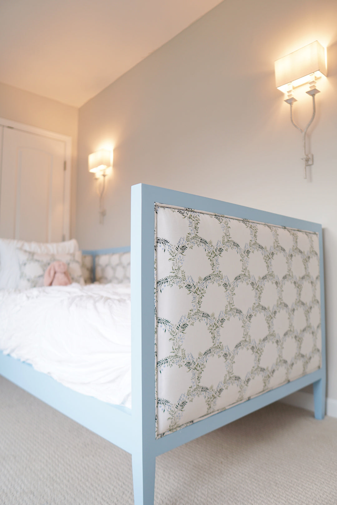 Classic Verona Daybed